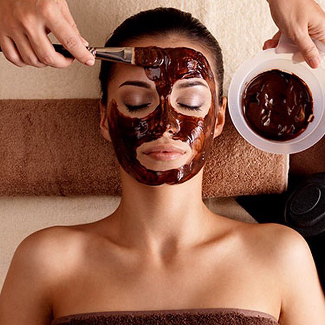 EveNotSG's tweet photo. Revitalizing Chocolate Face Mask,
Yay or Nay? Read more about it here!
https://t.co/w87CMdQ6jK
#EveMag #ForHerOnly https://t.co/15FpB7rMcT