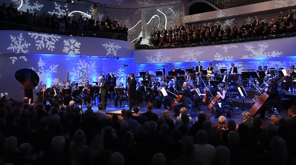 A SURPRISE: \"HAPPY BIRTHDAY\" TO JOSE CARRERAS DURING THE CONCEIN AALBORG, LAST DECEMBER 5
 