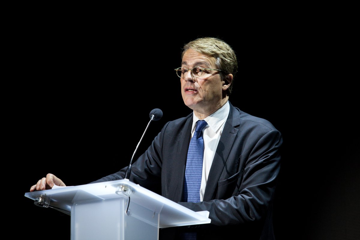 ForumTokyo's tweet photo. Un grand merci à @pbloche pour son discours de conclusion au #ForumTokyo. A revoir sur https://t.co/mBn0wnTYj9 https://t.co/Isbm4Q6KLg