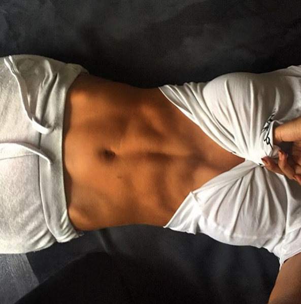LoopholeLu's tweet photo. Fuck yeah #fitness https://t.co/grpzH78cLj