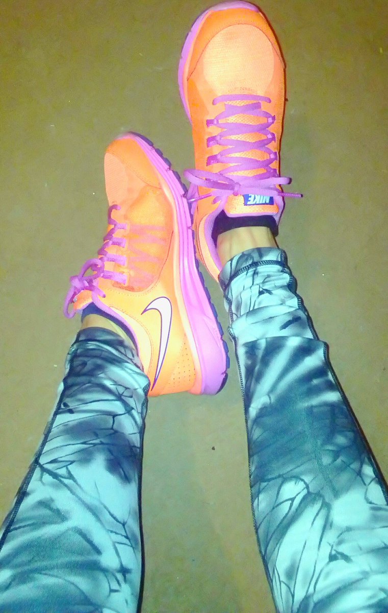 LisaBeFitPT's tweet photo. Time to test out my new kicks! Who said #trainers  had to be boring? This girl doesnt need heels to feel good ;) https://t.co/W5Z2upCEmK