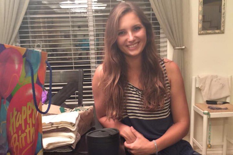 TorranceBeach's tweet photo. Jennifer+Stevens+Shooting+Victim https://t.co/PTIU4l5EAn… via gofundme https://t.co/YMm0RgsWNA