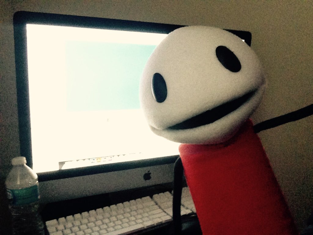themeatly's tweet photo. A new day for #gamedev! :)

#theMeatly https://t.co/5MOCcLAWV4