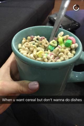 Dove_Updates's tweet photo. [UPDATE] Pics posted by @DoveCameron on Snapchat https://t.co/rCSmsRk1ax