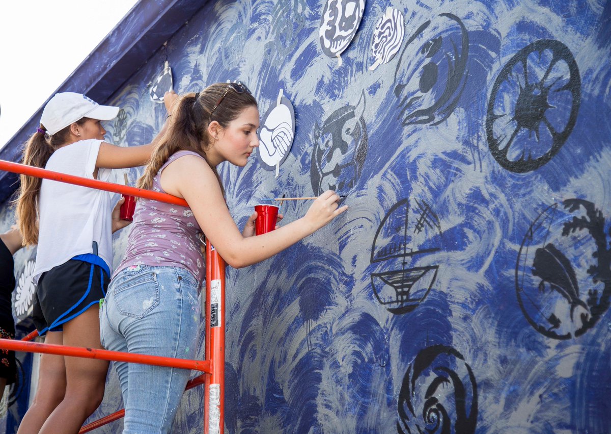 MDCPS's tweet image. What we see depends mainly on what we look for.- John Lubbock #MondayMotivation