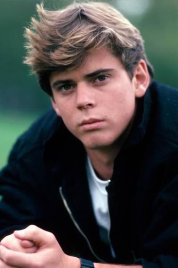 Happy birthday to the amazing C. Thomas Howell!!!! 