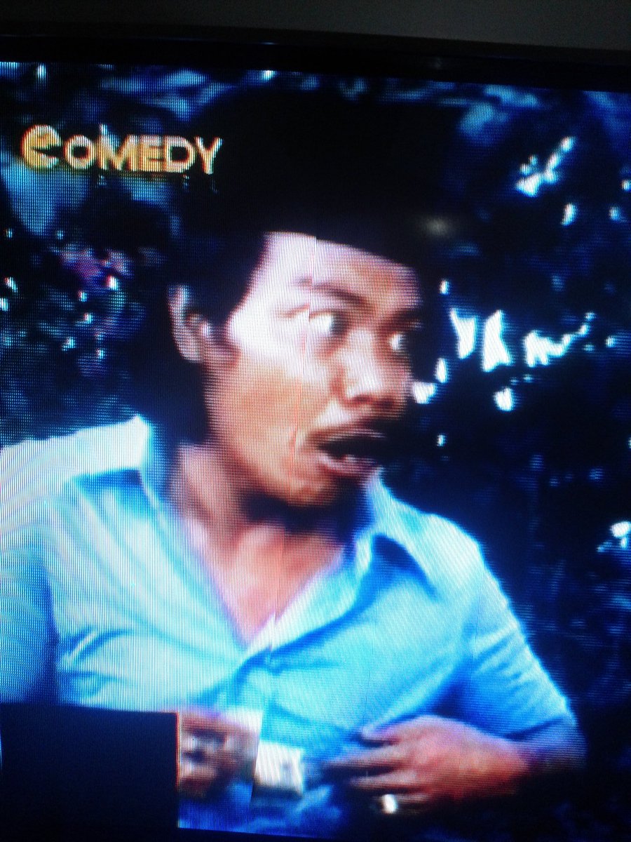 Tertutup? Ya baguslah.. mending nonton film komedi aktor legenda ini.. dari pada sinetron gak lucu mereka.