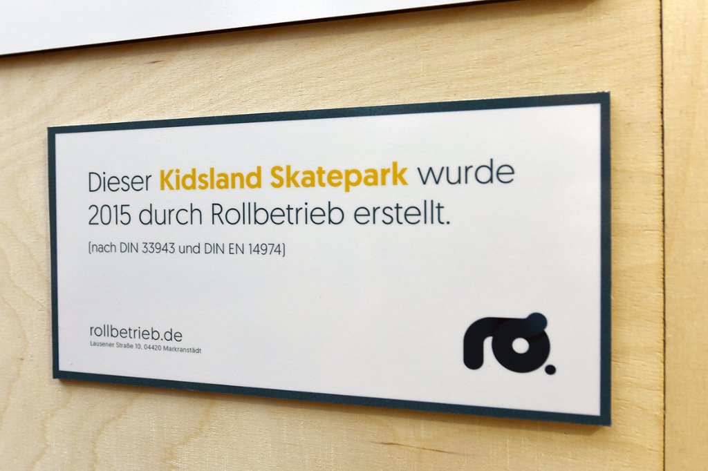 rollbetrieb's tweet photo. Erstes Projekt abgeschlossen. Ist der Knaller für die Kids. #kidsland #skatepark @congrav #halle #skateboard #bwg https://t.co/HUsKE9Slwh