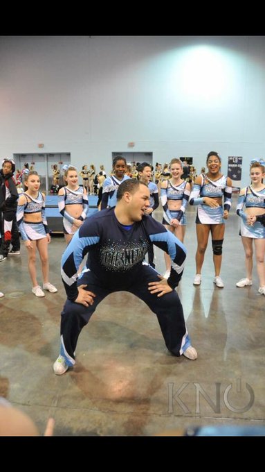 Watch Justin Hall's leaked NSFW photo on TwXstars