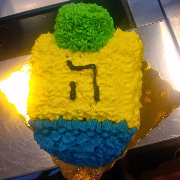 ShlomiesBakery's tweet image. Click on link to see some Cakes we made for the Chaukah Season available in our stores. 
shlomiesbakeshop.com/search/label/C…