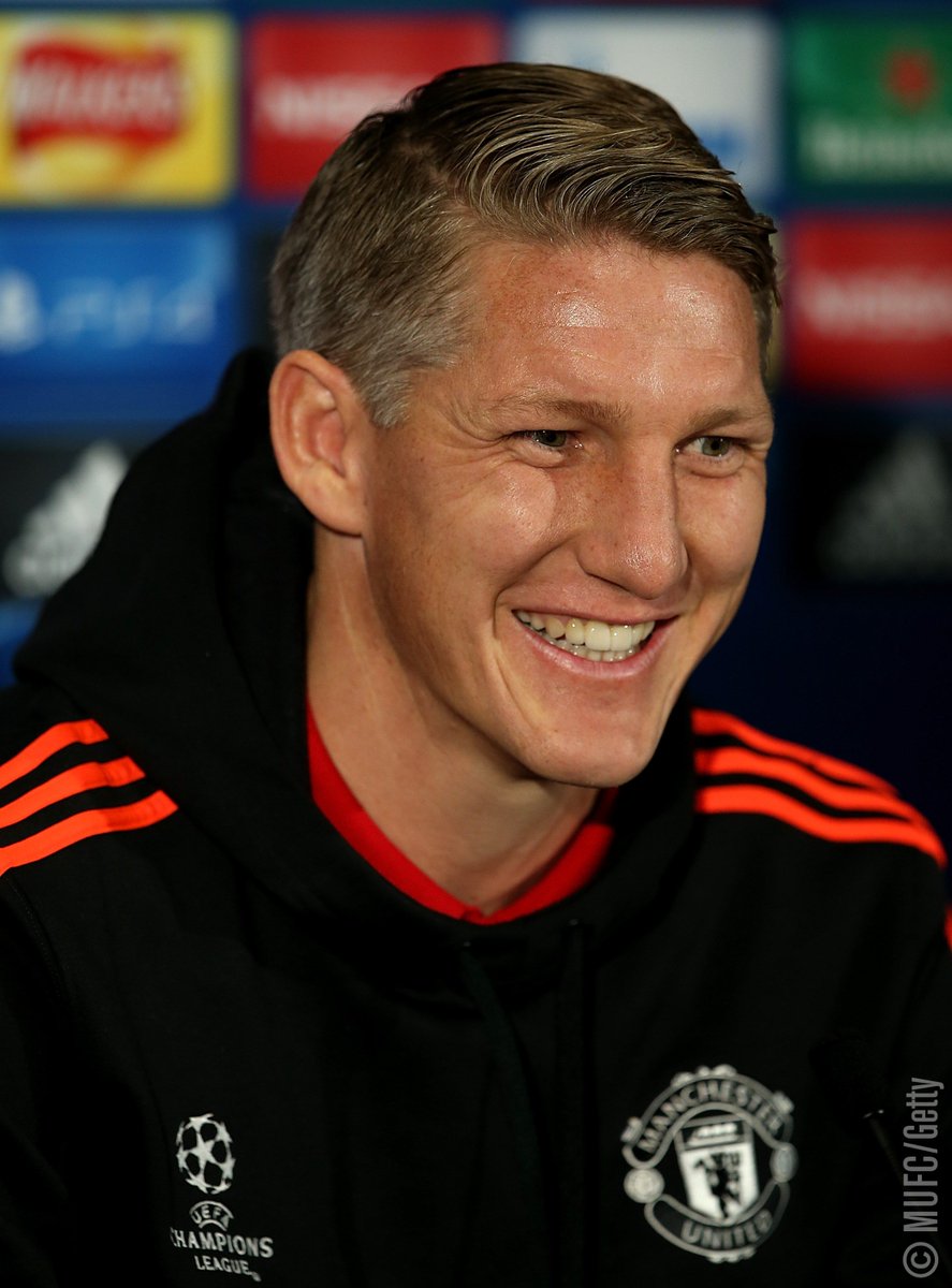 ManUtd_ID's tweet photo. Bastian Schweinsteiger mengenang momen terbaiknya di @ChampionsLeague: https://t.co/oOAdL8hCPG https://t.co/M0JrOAohBa