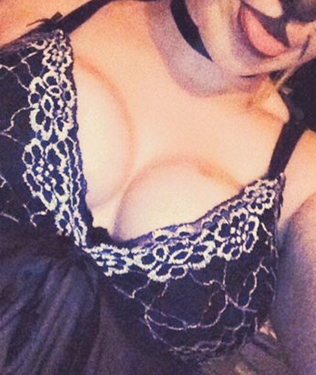 PollGenerater's tweet image. Fire😍