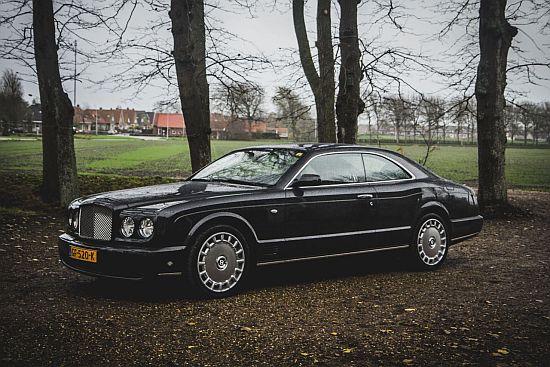 Bentley Brooklands: rijtest en video bit.ly/1QaB6K3