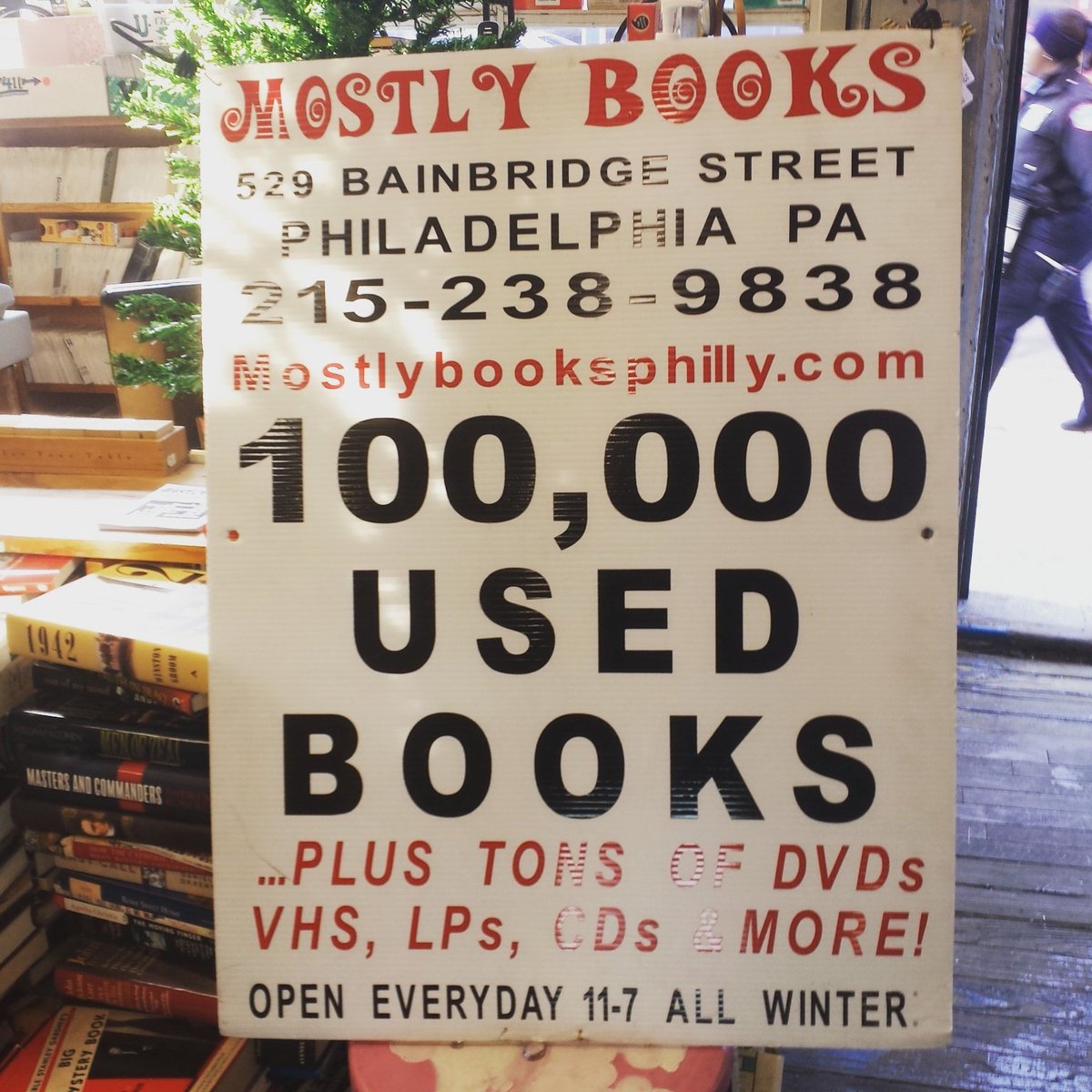 Mostly Books tweet media