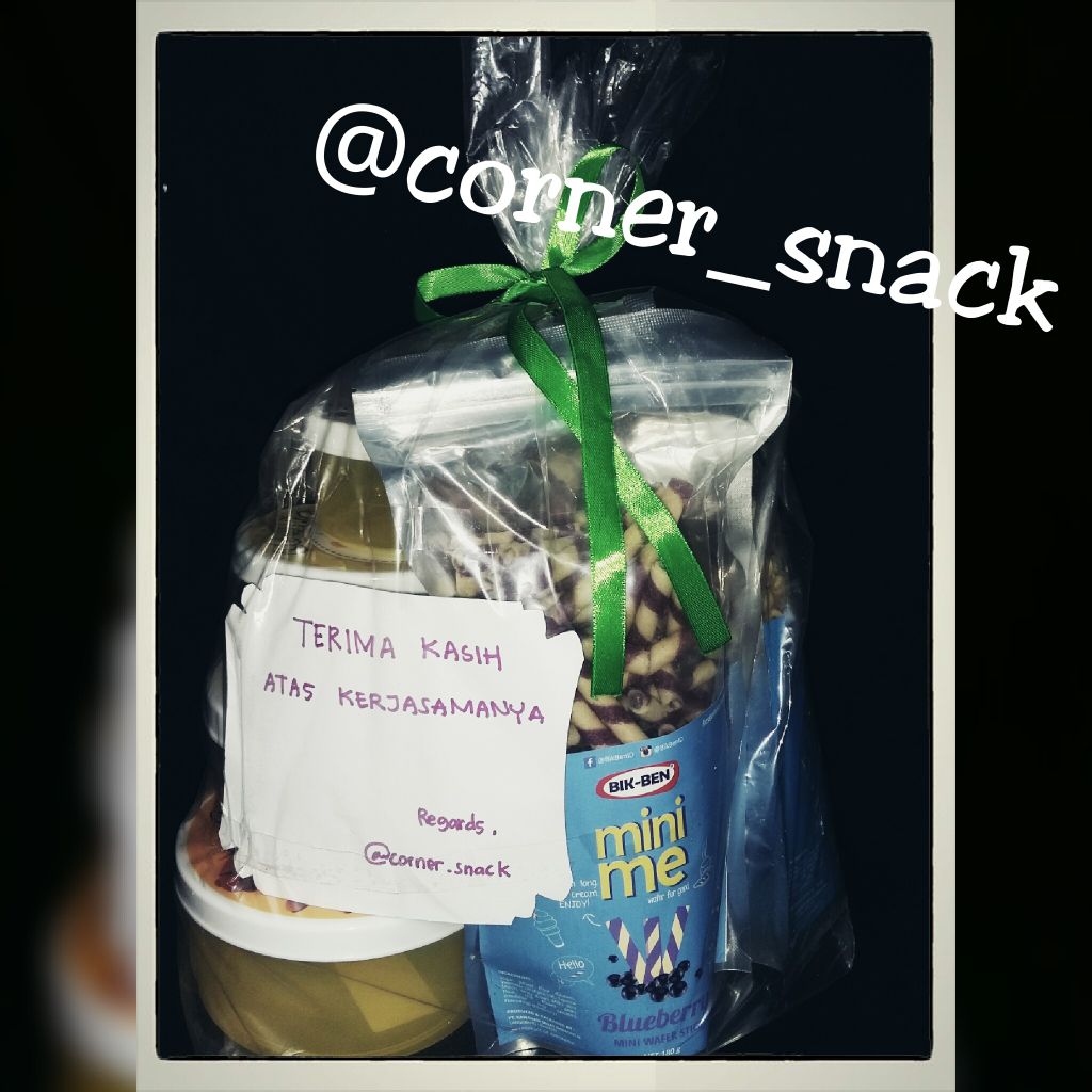 corner_snack's tweet photo. Hi @santosnaghbalie yuk cek ig kita .. For order silakan cek Bio.  Terima kasih.

#welcomeontwitter https://t.co/kuzwsO6bmr