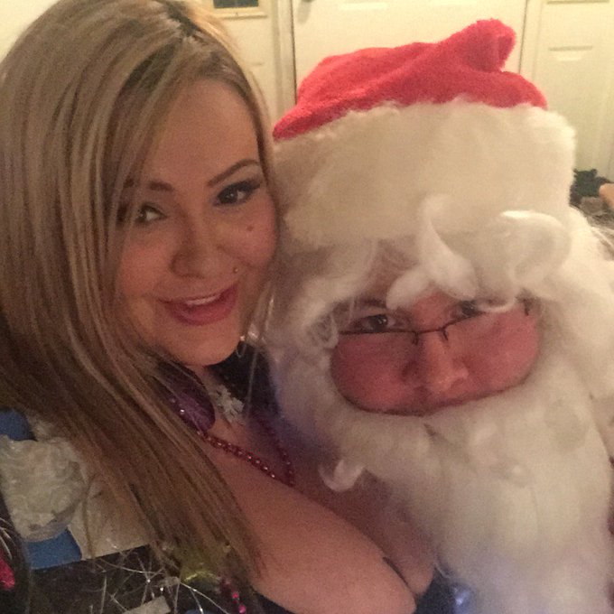 Santa baby hurry down my chimney tonight https://t.co/5yYLL2akgl<a href="/tag/throwbackthursday"class="tags"><span>#throwbackthursday</span></a><a href="/tag/bbw"class="tags"><span>#bbw</span></a><a href="/tag/ssbbw"class="tags"><span>#ssbbw</span></a><a href="/tag/bigbeautifulw"class="tags"><span>#bigbeautifulw</span></a>