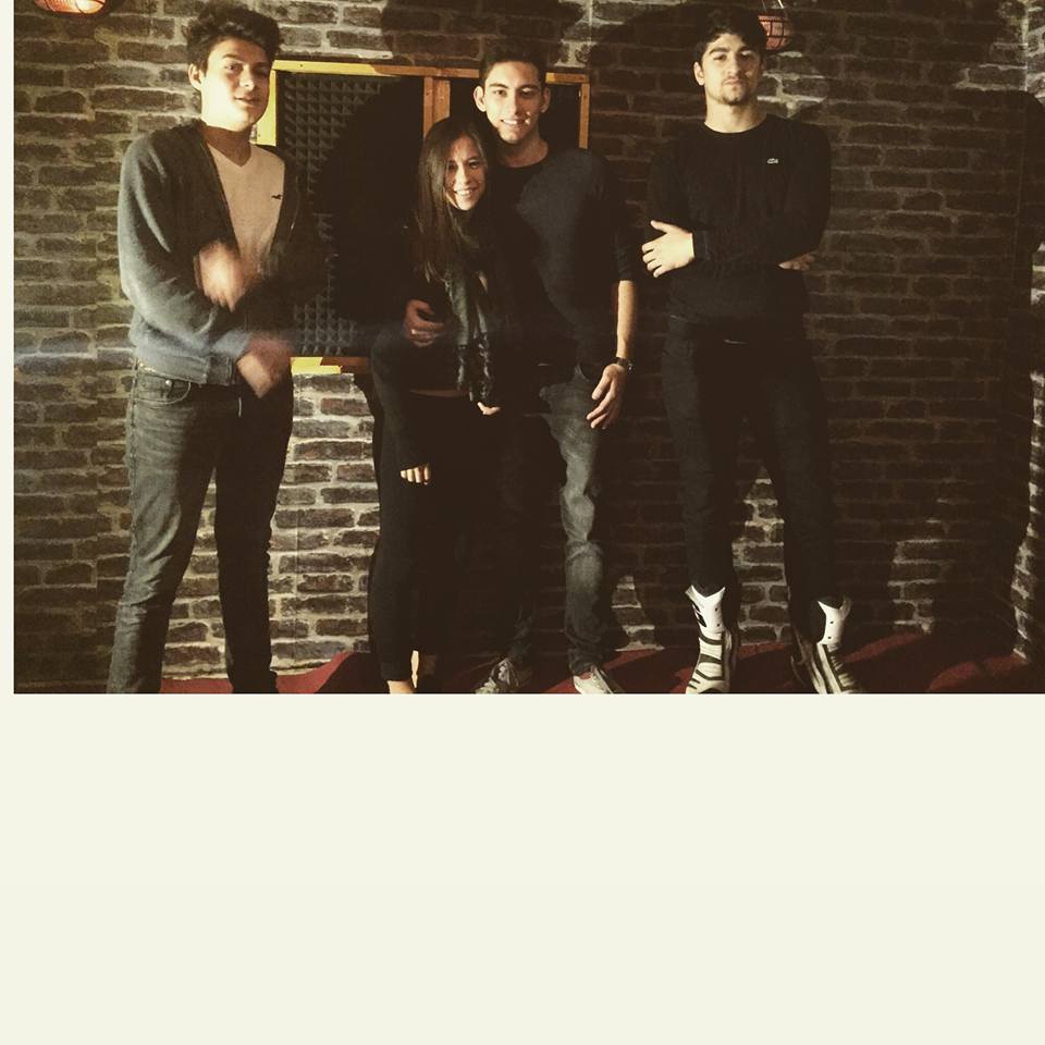 #escape #evdenkacis #evdenkacisoyunu #kosktenkacis #korkutemalievdenkacisoyunu #gizem #macera #eglence #korku