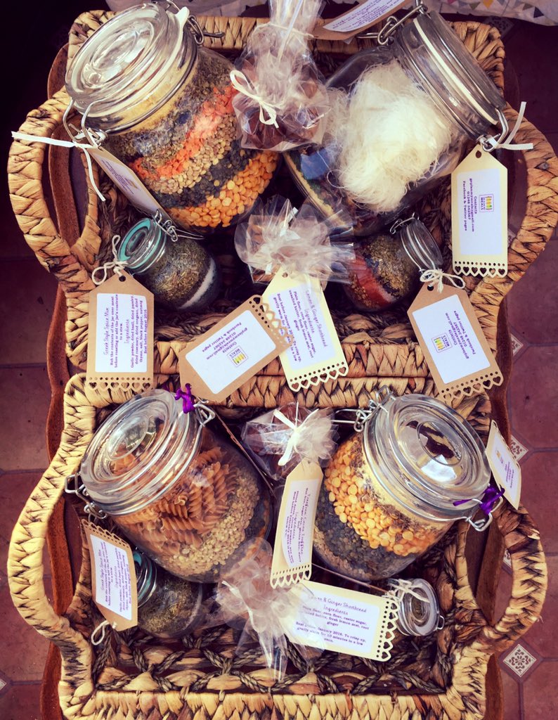 GoPlanMyMeals's tweet photo. #Christmas #hampers ready for delivery. #localbusiness #buylocal #supportlocal #gwynedd #cymru Still time to order. https://t.co/RHHnf7oMEg
