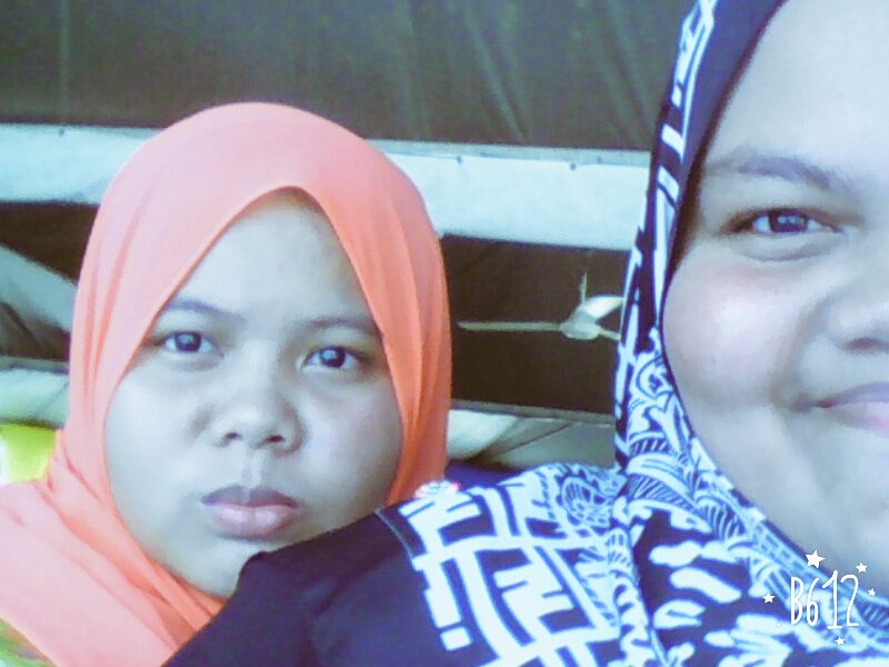din171163's tweet photo. First picture lepas bdk blkng tu sembuh..😂😂
#adikygsecond
#kendurikawin https://t.co/DC8mdWAor0