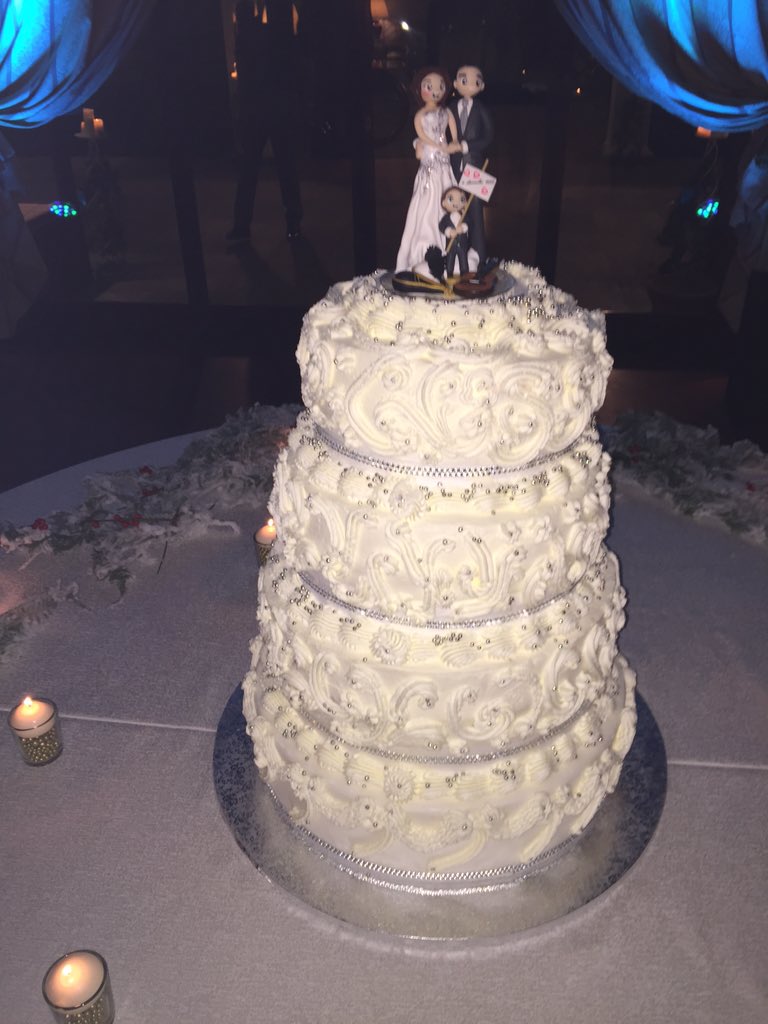 bbeventiwedding's tweet photo. @weddingcake https://t.co/yGyPf7eeSP