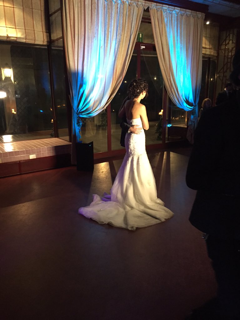 bbeventiwedding's tweet photo. Gli sposi BELLISSIMI❤️ https://t.co/Dt81HKBnDu