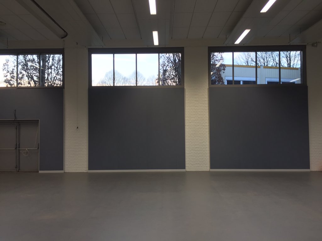 Novawall's tweet photo. #akoestische bekleding sportzalen @Odulphus gereed, mooie klus in @gemeentetilburg @tilburg https://t.co/ywqenaJ5tZ