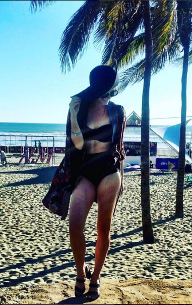 elmundodeRegina's tweet photo. #TessaLa Disfrutando del sol -arena y mar #trópico #HMTROPICO2015 #hmlovesmusic @hmmexico https://t.co/jj3qcGVzbV