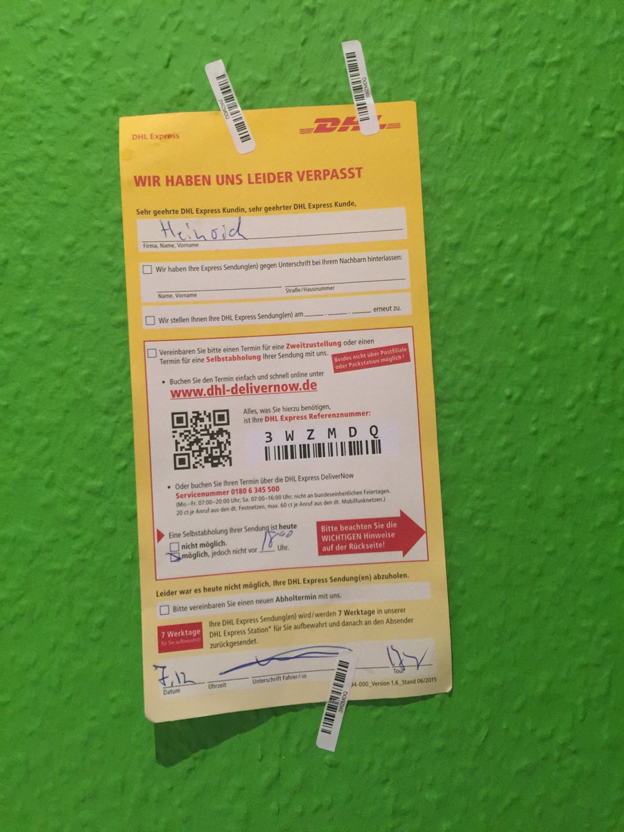 jnnsffrt's tweet photo. @DHLPaket Was genau soll mir das sagen? Rückseite ist nicht ausgefüllt. QR Code hat auch nichts gebracht. https://t.co/qpWamOofN4
