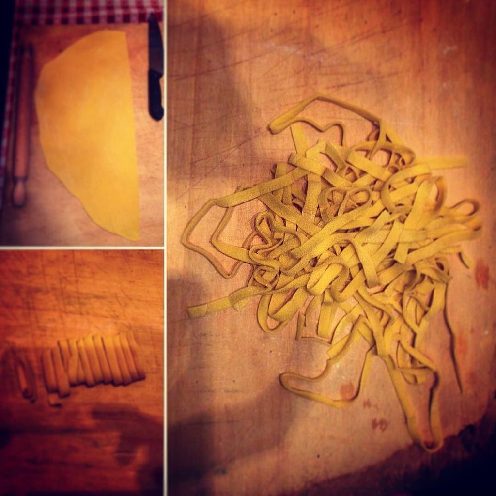 esciledaje's tweet photo. esciledaje: esciledaje: esciledaje: #pastafattaincasa #pastafresca #fettuccine #homemade #home #relax #firstattemp⦠https://t.co/rD816Lnnvo