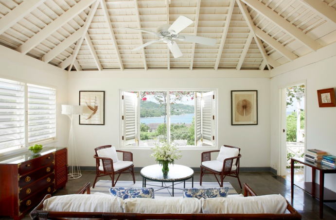 TPHoneymoons's tweet photo. Stay away from the masses and honeymoon in luxury at the @roundhillresort in Montego Bay https://t.co/Q1N57VTF6n