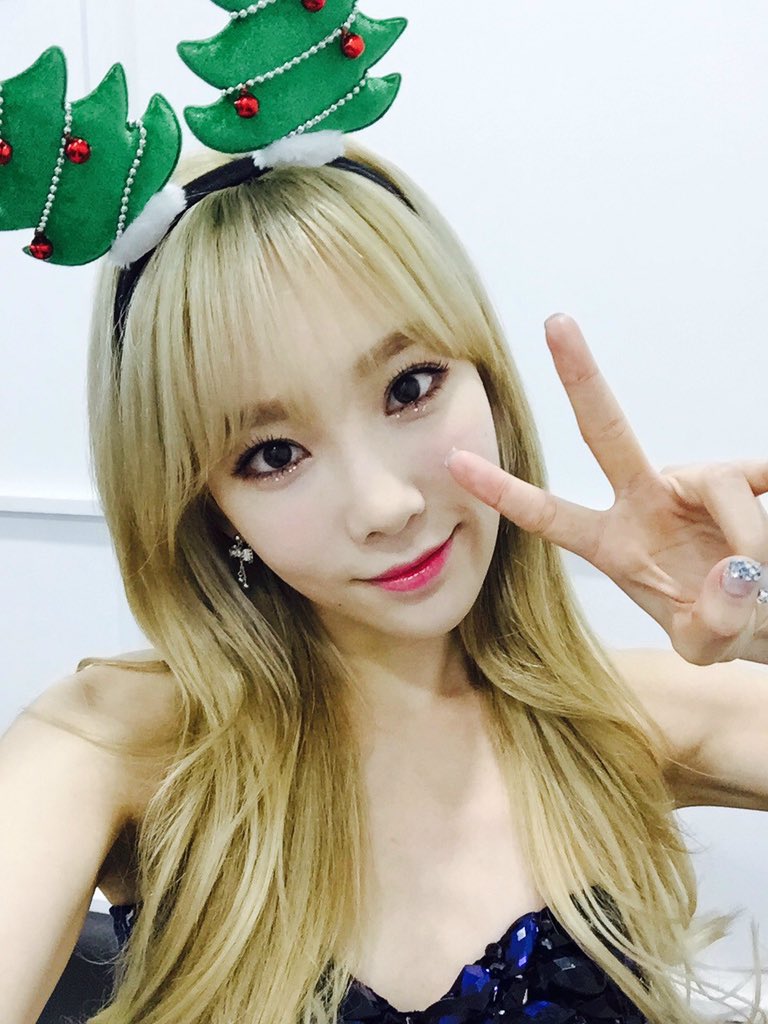 TaeTiSeo_TH's tweet photo. รูปแททิซอจากแอ้พ 멜론아지톡 (Melon AZTalk) ค่ะ สามารถโหลดแอ้พได้จากแอ้พสโตร์ของเกาหลีนะคะ https://t.co/NRVI2VEhZM https://t.co/uwDRlgETII