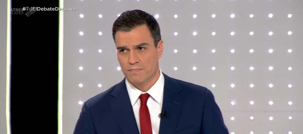"El PSOE lleva a gala la paridad entre hombres y mujeres" #7DElDebateDecisivo europapress.es/nacional/notic…