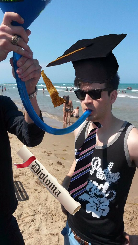 HectorEspinosa9's tweet photo. muchas felicidades a mi hermano @adriansalinass por este gran logro, toy muy orgulloso d ti, lo mejor esta por venir https://t.co/BBsjVmzqO6