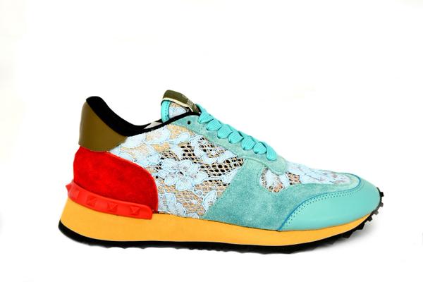 365Inform's tweet image. Новая коллекция кроссовок от Valentino на rusebuy.ru