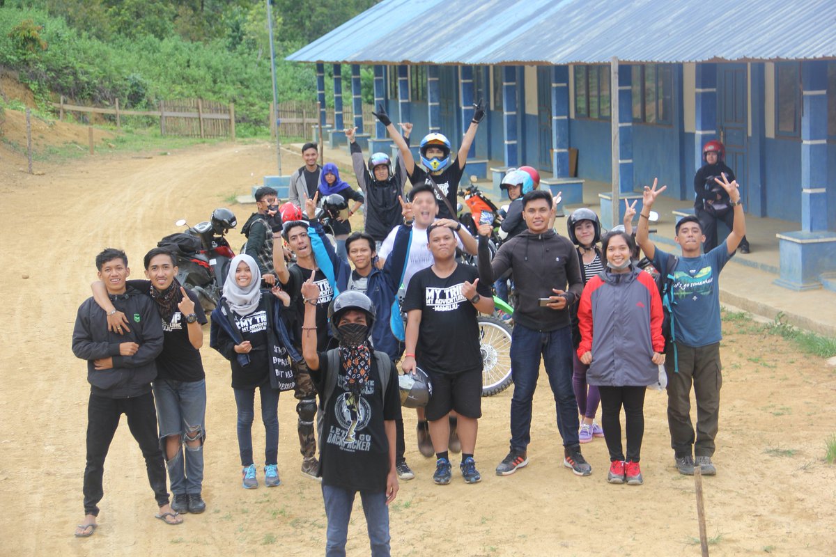 Rasa Lelah takkan terasa, ketika ikhlas dalam menjalani kegiatan apapun...My Trip My Adventure