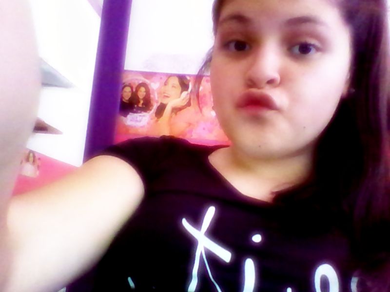 ayedeitu's tweet photo. me aburro fv y te plagueo  😍😍 https://t.co/F0mjgFAgel