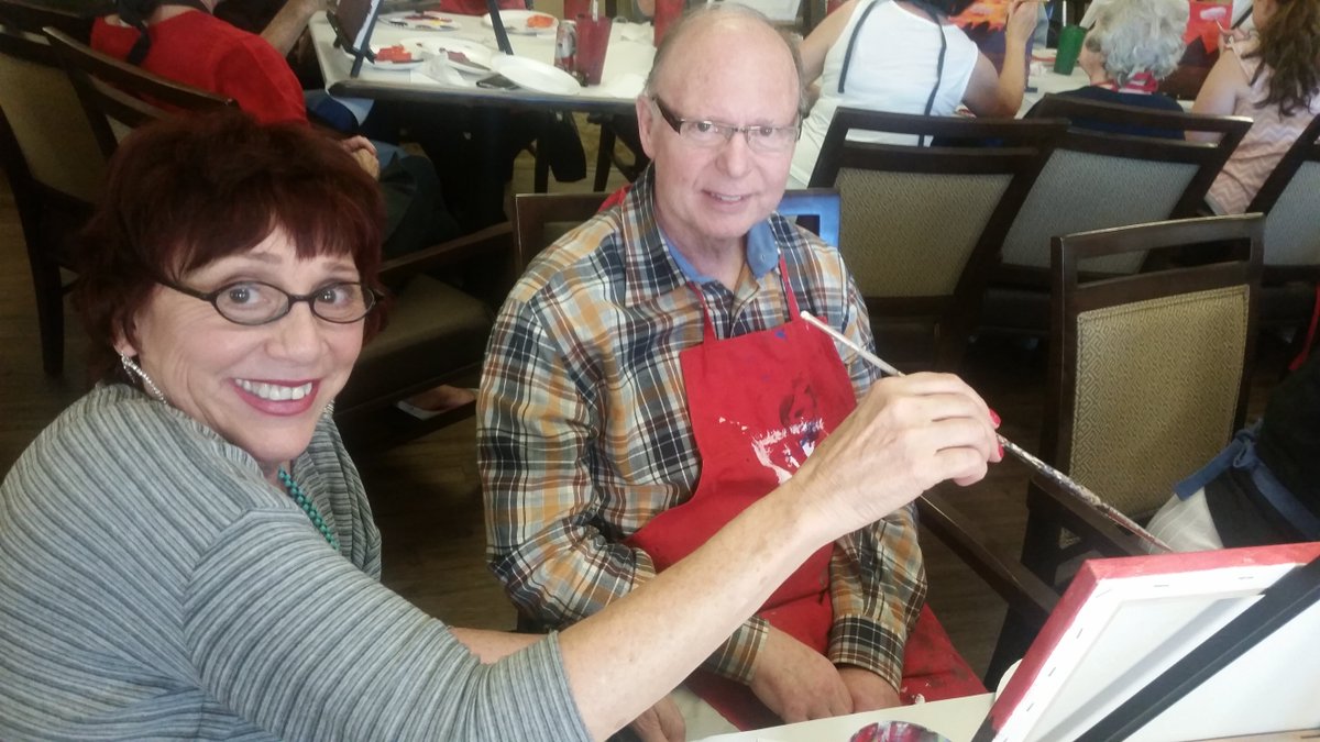 TeamSpringsLEC's tweet photo. Bringing families together with a @BrushandBottle painting class. This is #FrontierCulture @CatalinaSprings https://t.co/ieynDQ763A