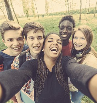 How <a href="/MTV/">MTV</a> picked a new name for #GenZ &amp; what the next gen wants shar.es/1cVNos #founders <a href="/RedPeak_Youth/">Red Peak Youth</a>