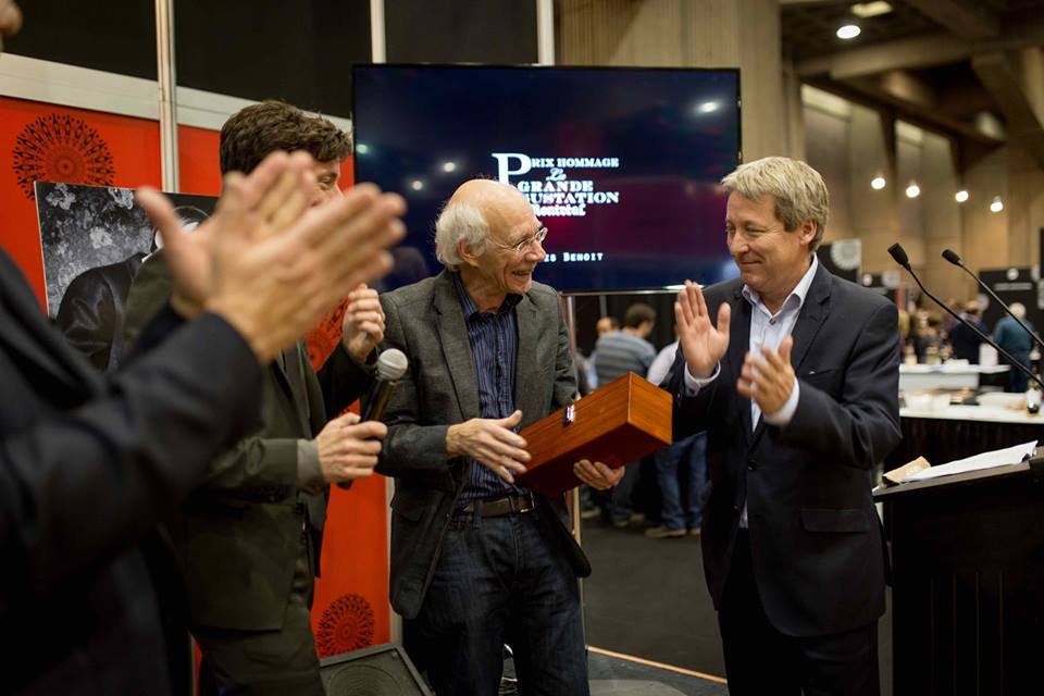 Hommage à Jacques Benoit/<a href="/LP_LaPresse/">La Presse</a> lors de la Grande Dégustation de Montréal, avec Alain Brunet (photo <a href="/LGDMTL/">GrandeDegustation</a>).