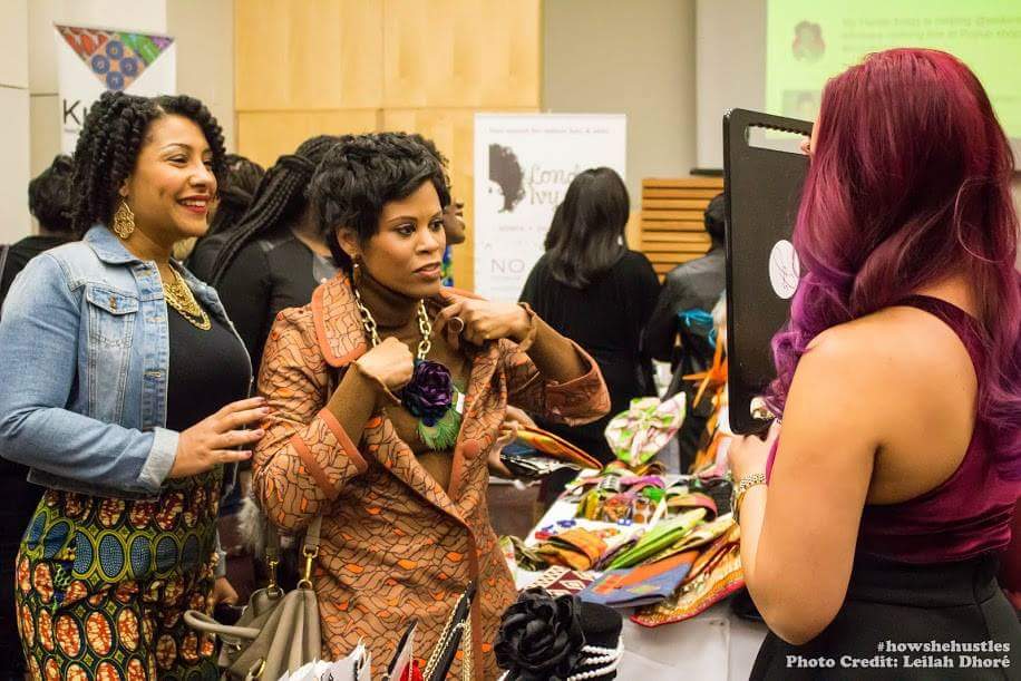 _bloombloom_'s tweet photo. Photo by: Leilah Dhore Image of @MarciIen from #howshehustles #popupshop trying on a #Staytruebeauty piece. Lovely https://t.co/RZRPROgW3u