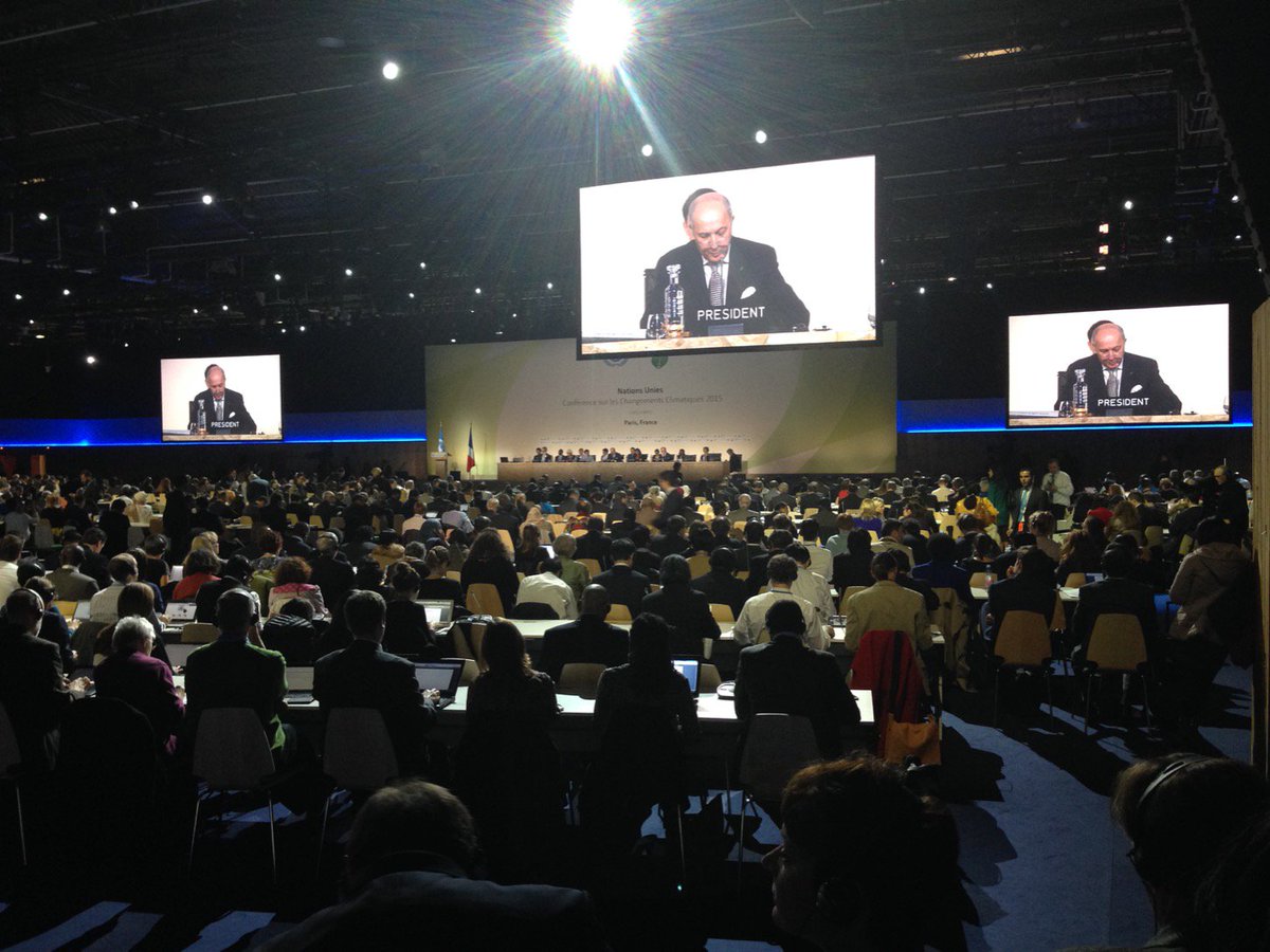 StephenBygrave_'s tweet photo. Ministers reconvene in Paris - time for a strong international climate deal! #zeroParis #bzelive @beyondzeronews https://t.co/rEVMg5LAkJ