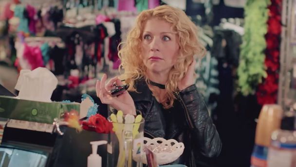 Embedded image permalink