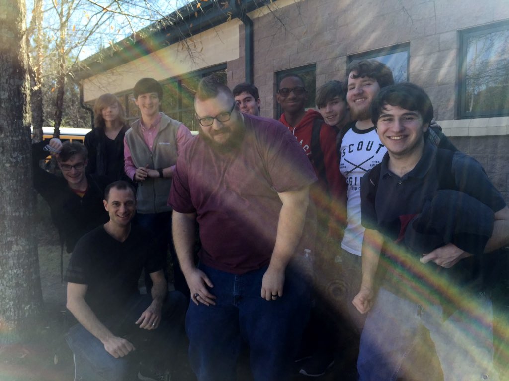 JudyKehr's tweet photo. #ITHHS students kicking off #HourOfCode with @Daxko programmers, Matt and Sean. #hhsbiz https://t.co/C6reSd404E