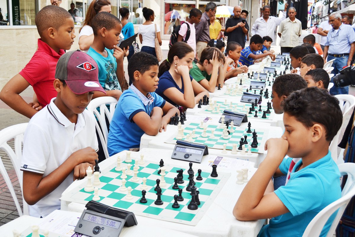 La actividad fue realizada para promover ese deporte e incentivar el intercambio comunitario en Santo Domingo.
