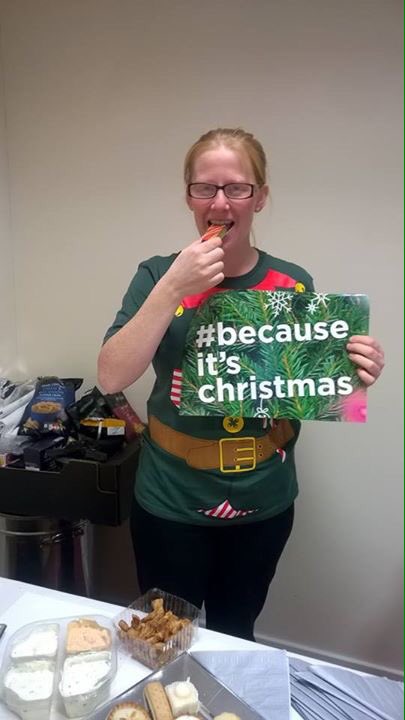 AsdaMilton's tweet photo. Sneaky little elf slice! #becauseitschristmas #happytoelf @mrkiplingcakes https://t.co/0BOZFJsAFs