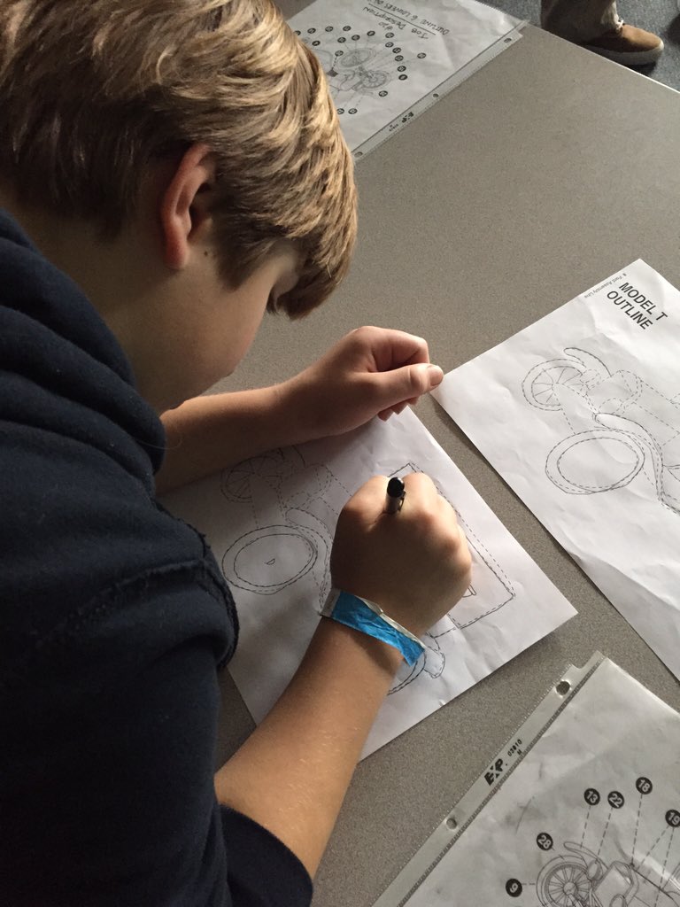 kpow100's tweet photo. 1920's Ford Factory  #handsonlearning #learningisfun @HBMBears @CrystalLakeSD47 https://t.co/QusRtwJ80C