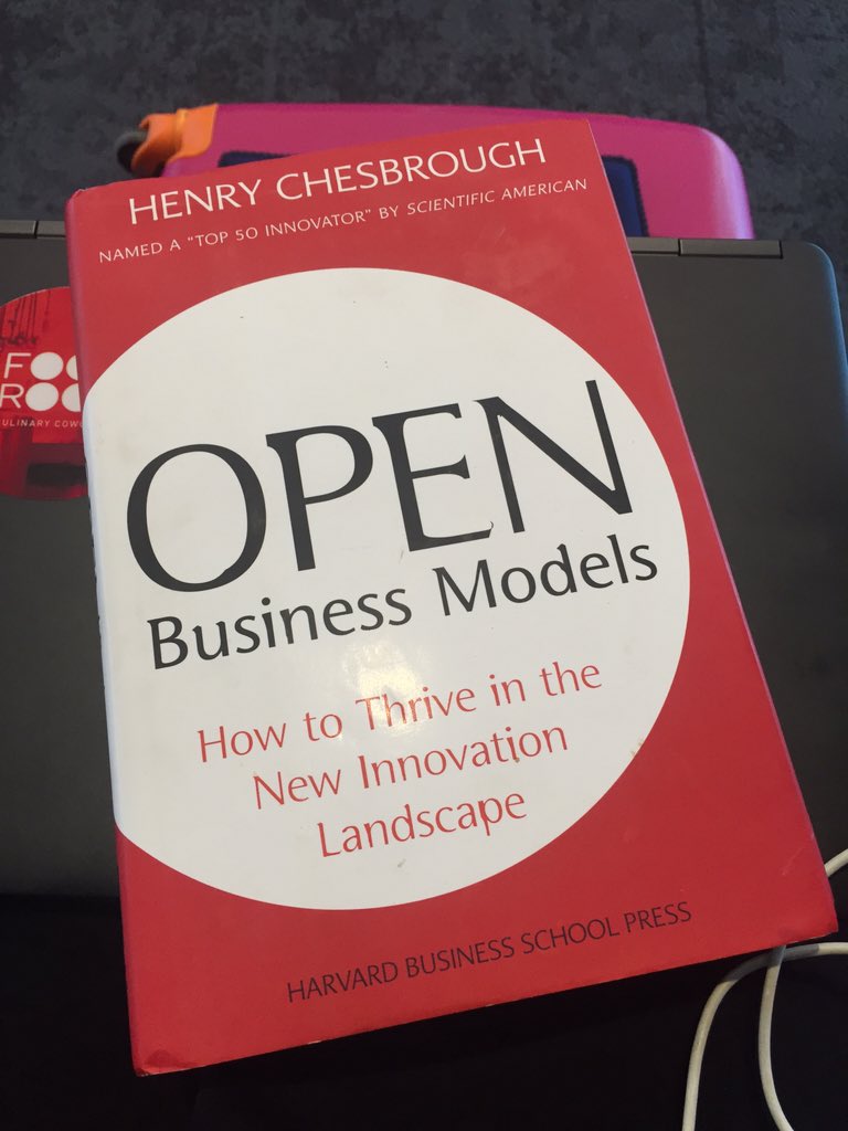 _linglingchen_'s tweet photo. Reading #openbusinessmodels by @HenryChesbrough many years go by it still stands relevant to current biz. https://t.co/hJ94kdR5Sj