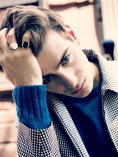 CynicalRosier's tweet photo. #RosierFamily #Evanor https://t.co/aTy35BuOvX