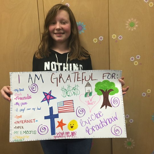 Beth_Fisk's tweet photo. Rams show gratitude. https://t.co/N8AA8frgYe