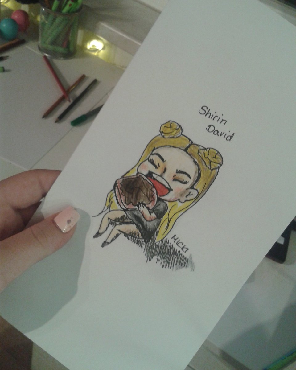 babsimemes's tweet photo. @ShirinDavid wie sie ihr nutellabrot genießt :3 gefällt es dir ? Hab mir mühe gegeben #shirizzle #drawing https://t.co/yvhKId4W6V